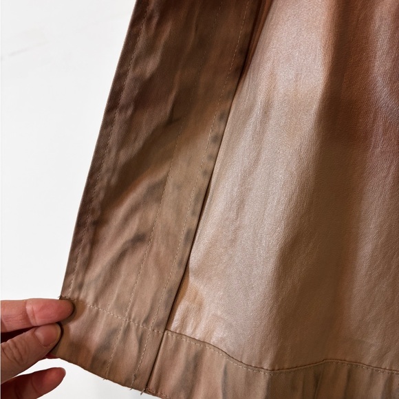 Indi & Cold LONG CAPE TRENCHCOAT in mocha - Picture 6 of 11